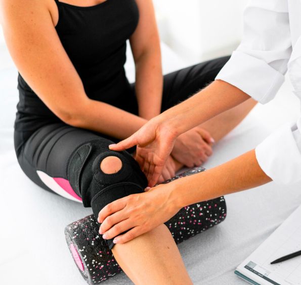 knee replacement surgeon Dr Karthik Gudaru